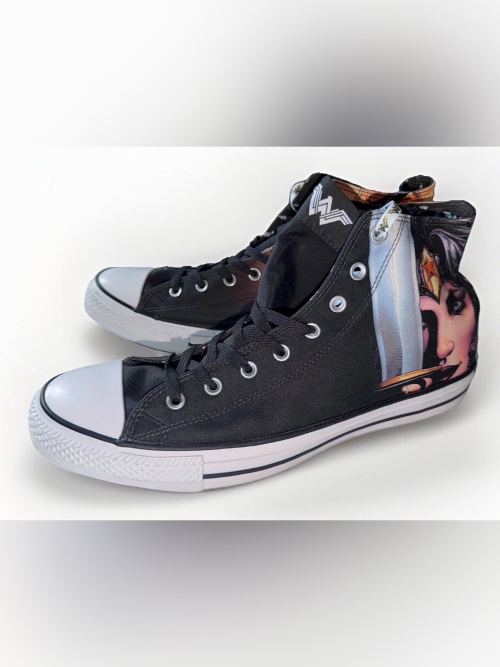NWOB Mens Converse Wonder Woman X DC Comics Rebirth All Star Sz 13